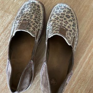 Ariat Cruisers Sz 9.5